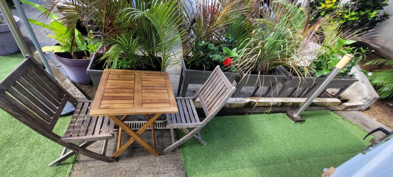 Ti-Hibiscus Bungalow T1 Clim-Wifi 30M2 2 Pers Grande Savane 외부 사진